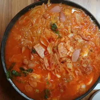 전현무 계획3 과천 부대찌개 족발과 부대찌개의 환상 조합! 과천 중앙상가 통나무집 솔직 후기