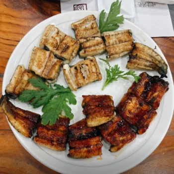 동네한바퀴 김해 연탄불 장어구이 맛집 향옥정 3대째 이어온 장어구이 맛집 위치 및 가격 안내