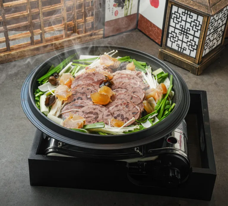 생방송투데이 대식가 도봉구 보양식 창동육칼 곱창 전골 수육 육곱탕면 맛집