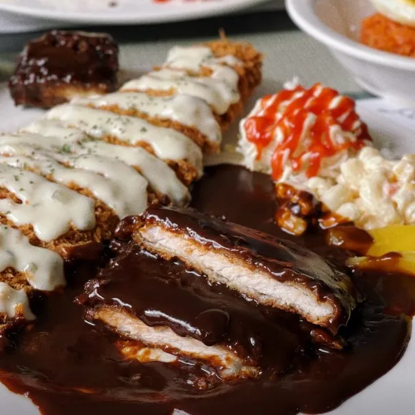 백반기행 홍성밥상 돈까스 수제돈까스 치킨까스 생선까스 김치볶음밥 맛집 초우레스토랑 식당 위치