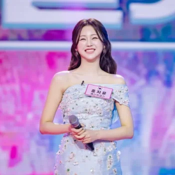 홍지윤 프로필 가창력 끝판왕 트롯 바비의 데뷔부터 현재 활동까지