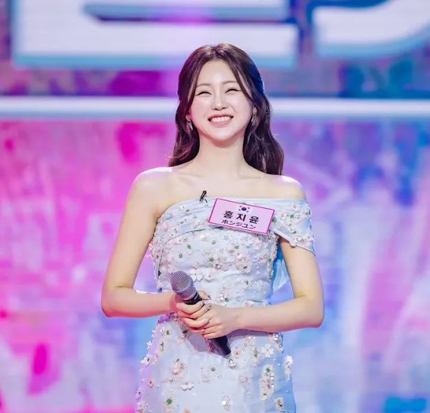 홍지윤 프로필 가창력 끝판왕 트롯 바비의 데뷔부터 현재 활동까지
