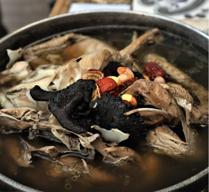 백반기행 양평 산나물 전골 토종닭 능이백숙 맛집 꼬예뜰 식당 위치